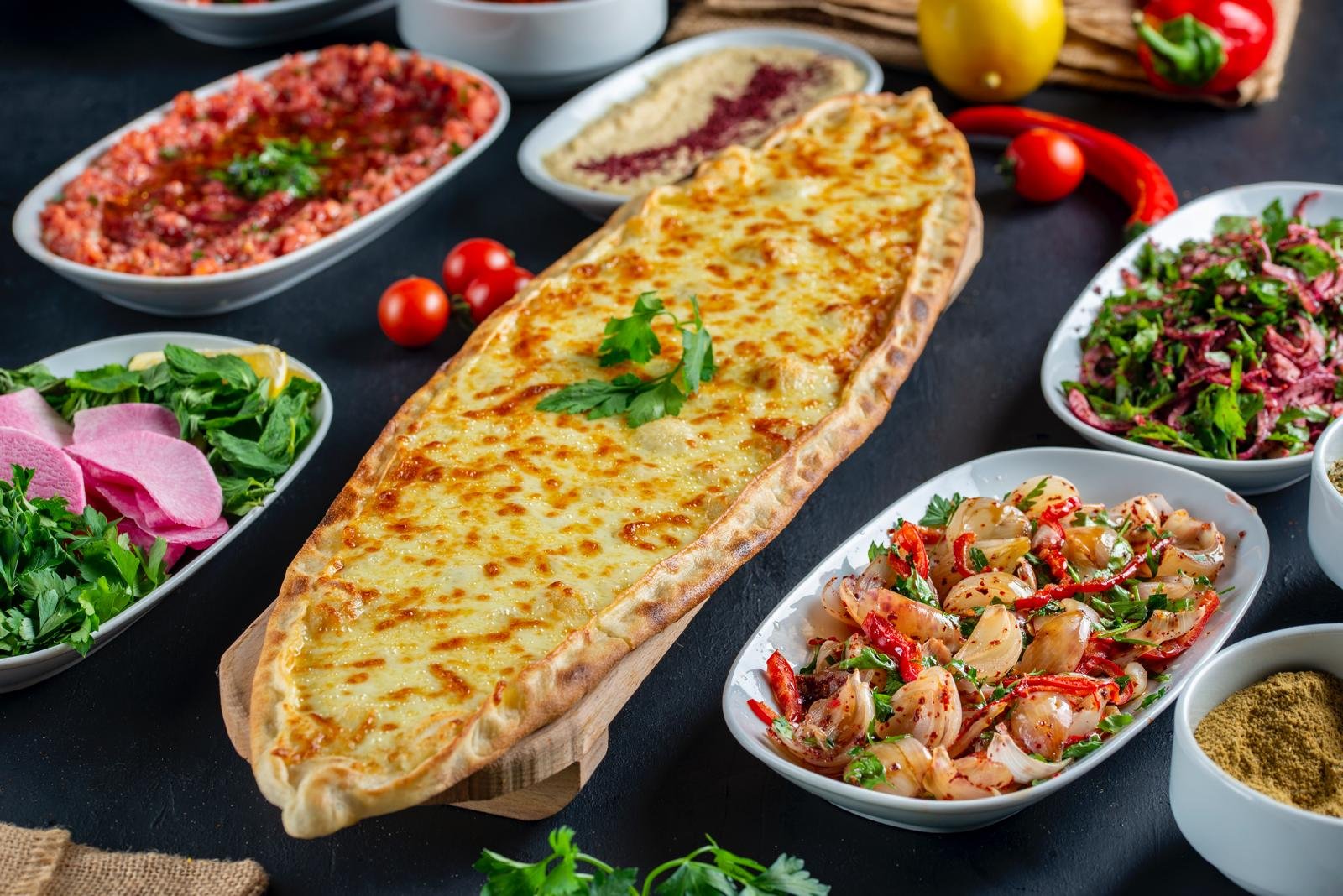 Kaşarlı Pide